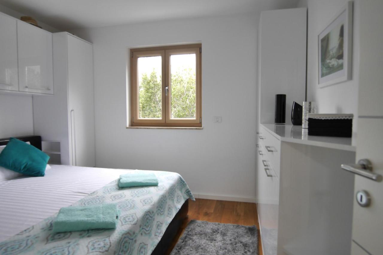 Apartments Makarska Beach Екстер'єр фото