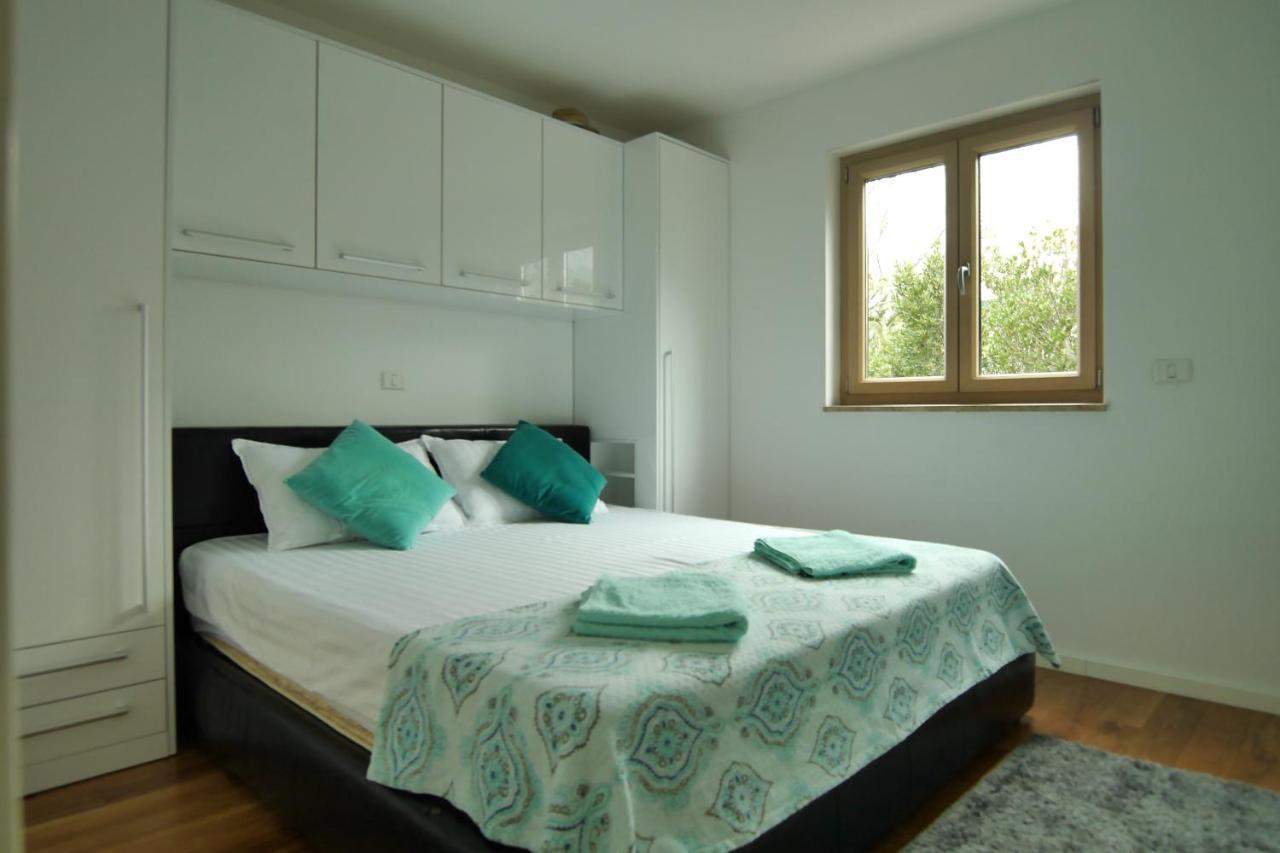 Apartments Makarska Beach Екстер'єр фото