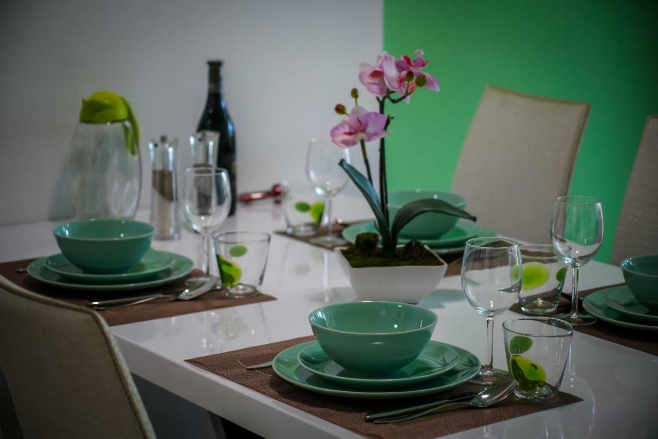 Apartments Makarska Beach Екстер'єр фото