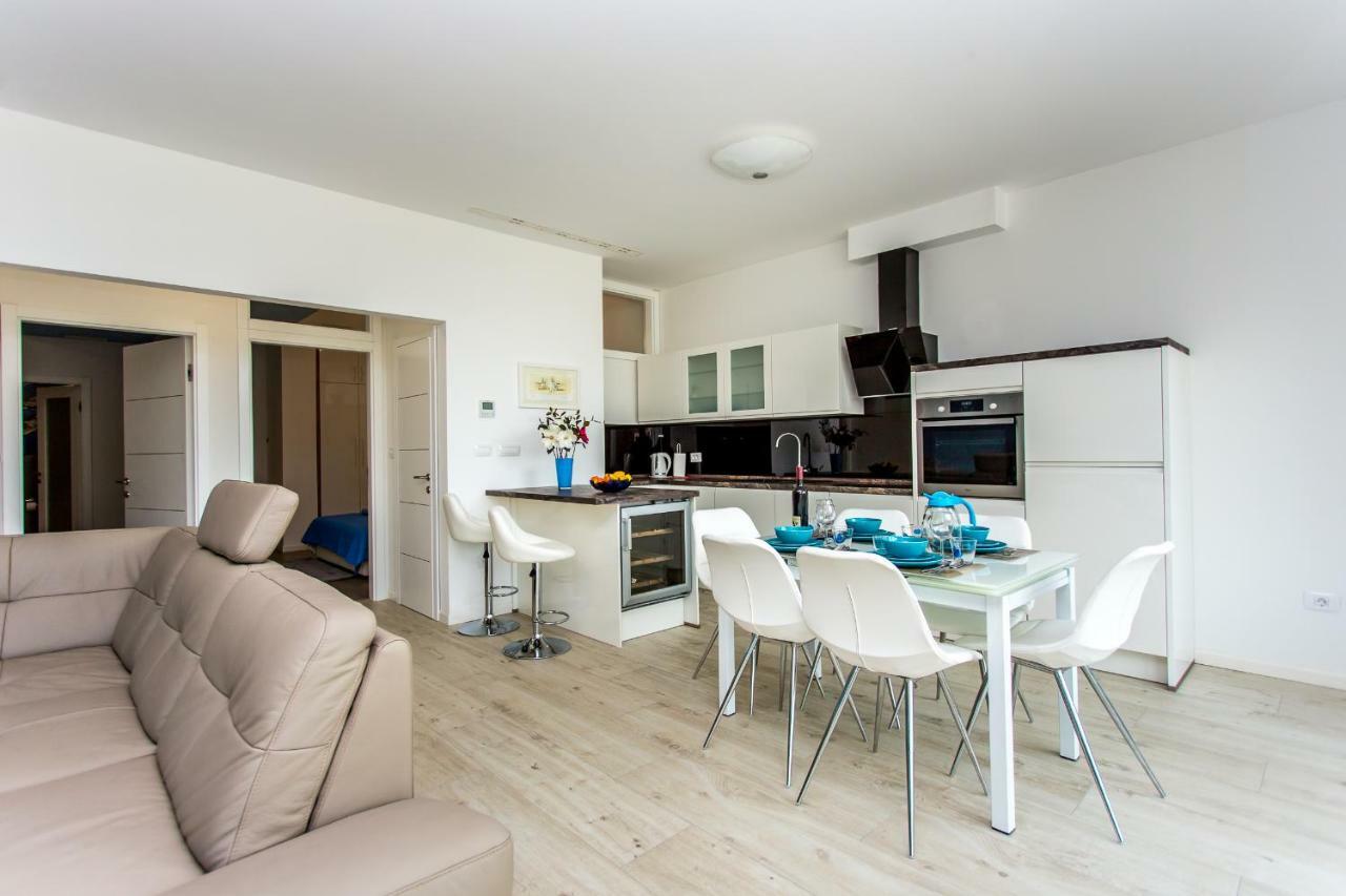 Apartments Makarska Beach Екстер'єр фото