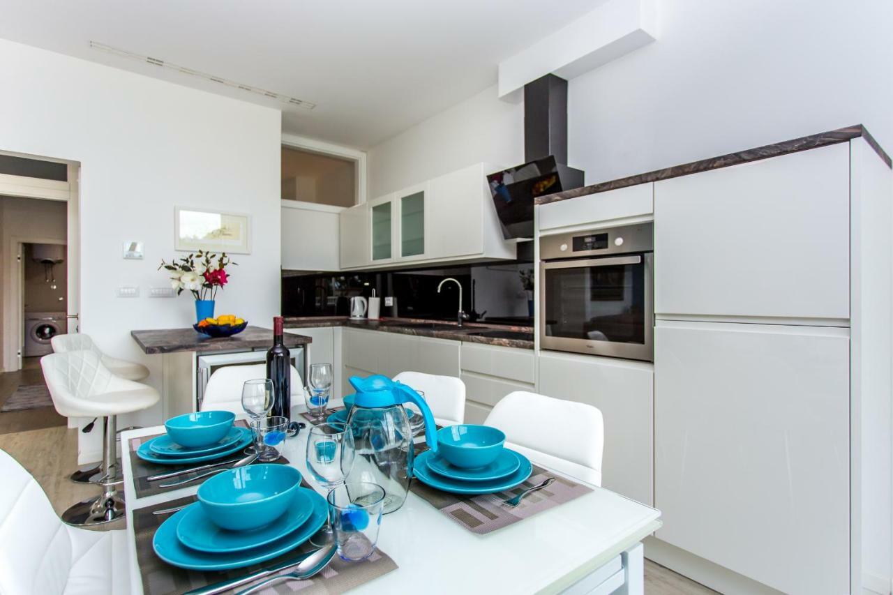 Apartments Makarska Beach Екстер'єр фото