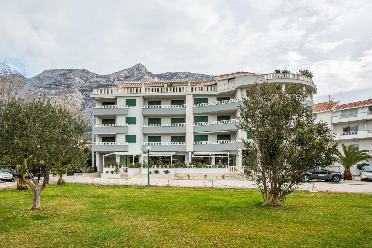Apartments Makarska Beach Екстер'єр фото